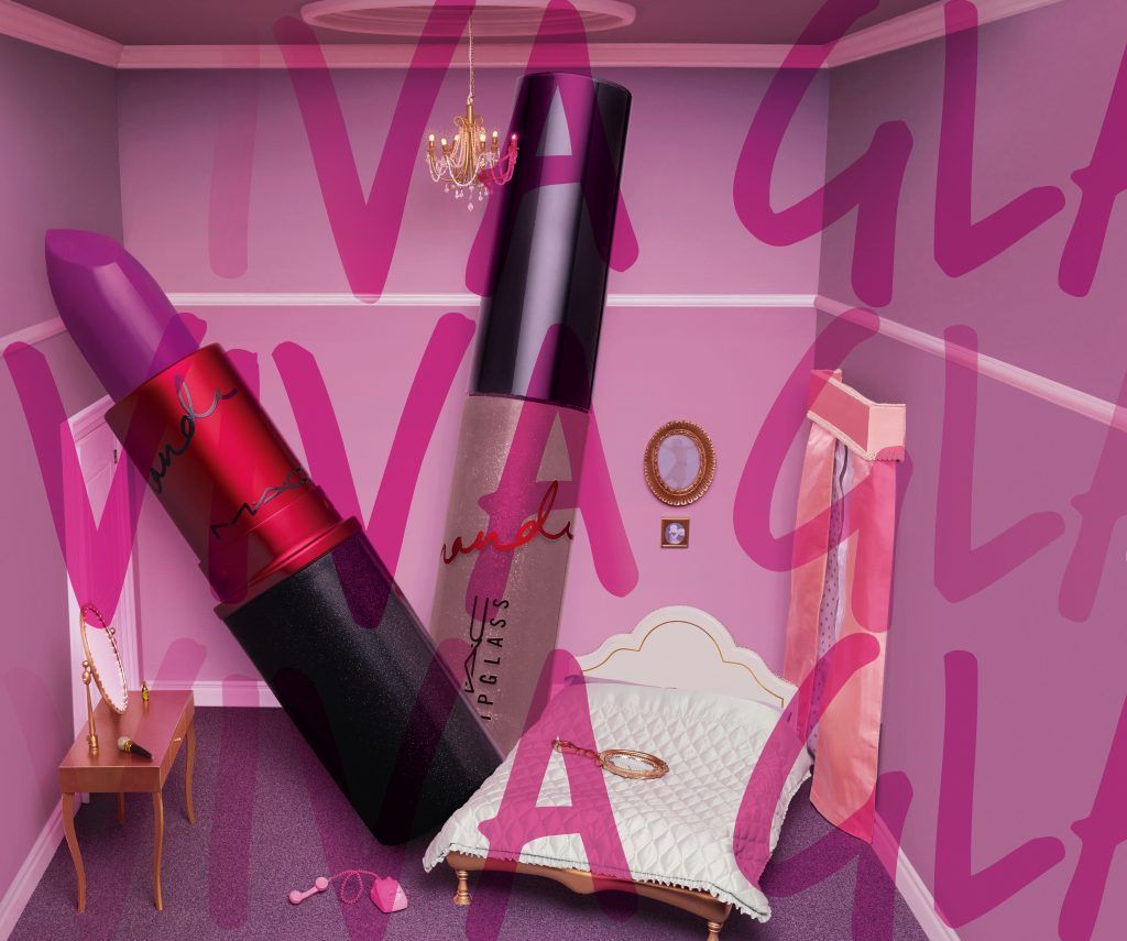 Вива глэм. Mac Viva Glam Ariana grande 2. Mac Viva Glam ариана Гранде. Mac Cosmetics "Viva Glam" реклама. Помада от Арианы Гранде.