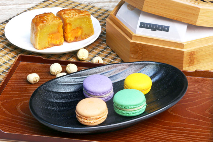 These mooncake-flavoured macarons offer the best of both worlds