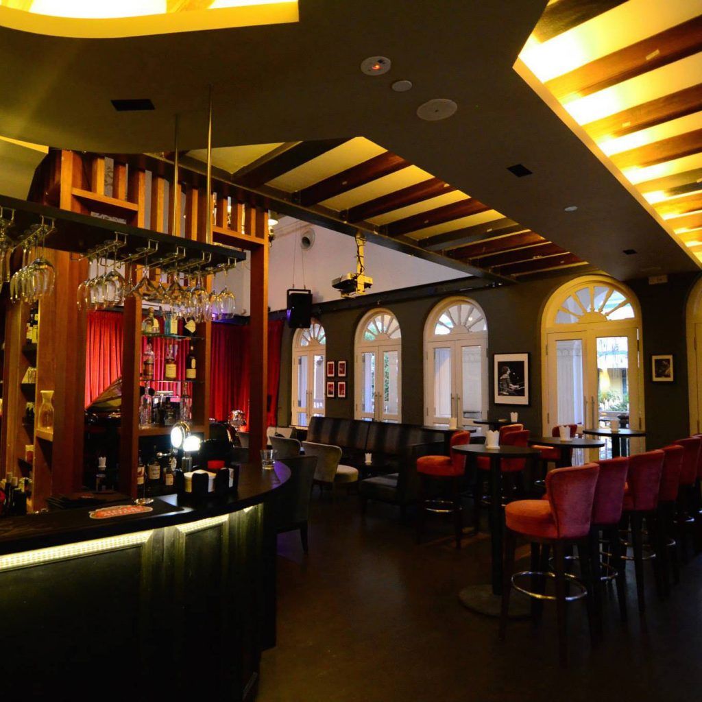 A guide to the best bars in Singapore, cocktails, beer & more LSA SG