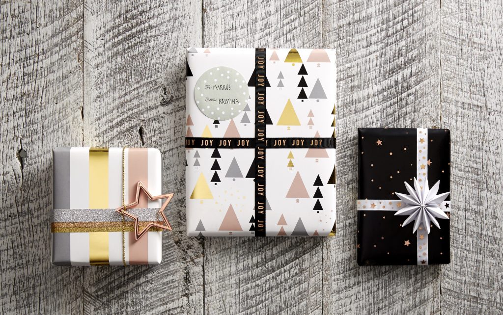 Instagram-worthy gift-wrapping ideas for the holidays