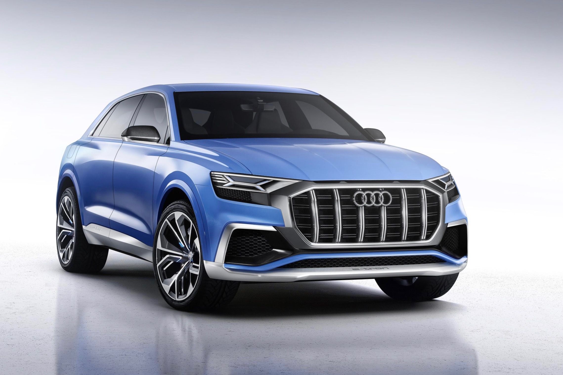 Audi reveals hybrid SUV Q8 for 2018