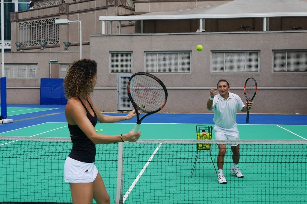 Learn, improve & play tennis at Mandarin Oriental