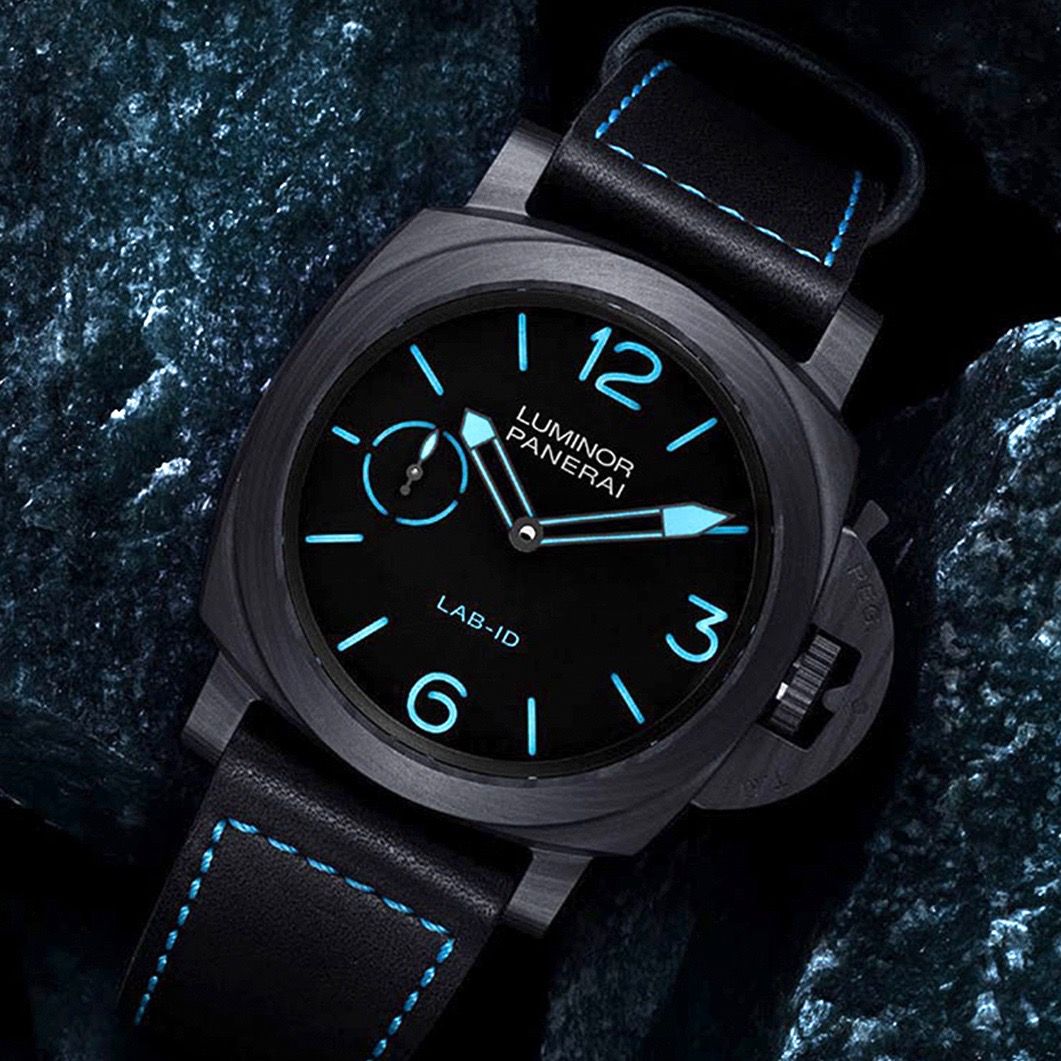 Panerai 2025 pam 700