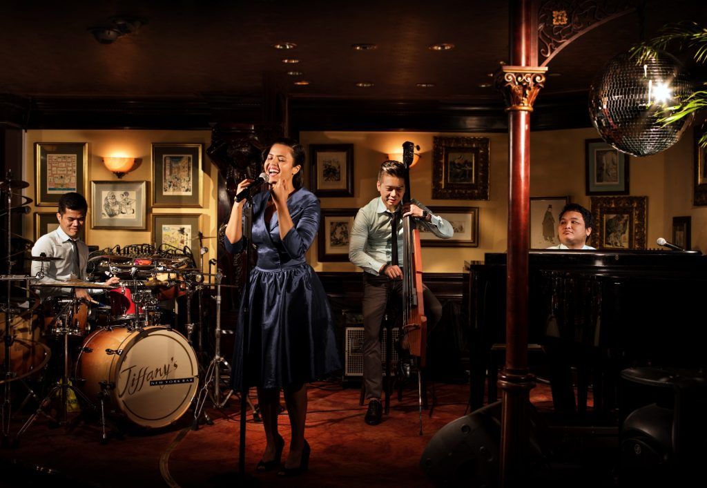Tiffany’s New York Bar launches Gin & Jazz nights with crooner Cristina Gatti
