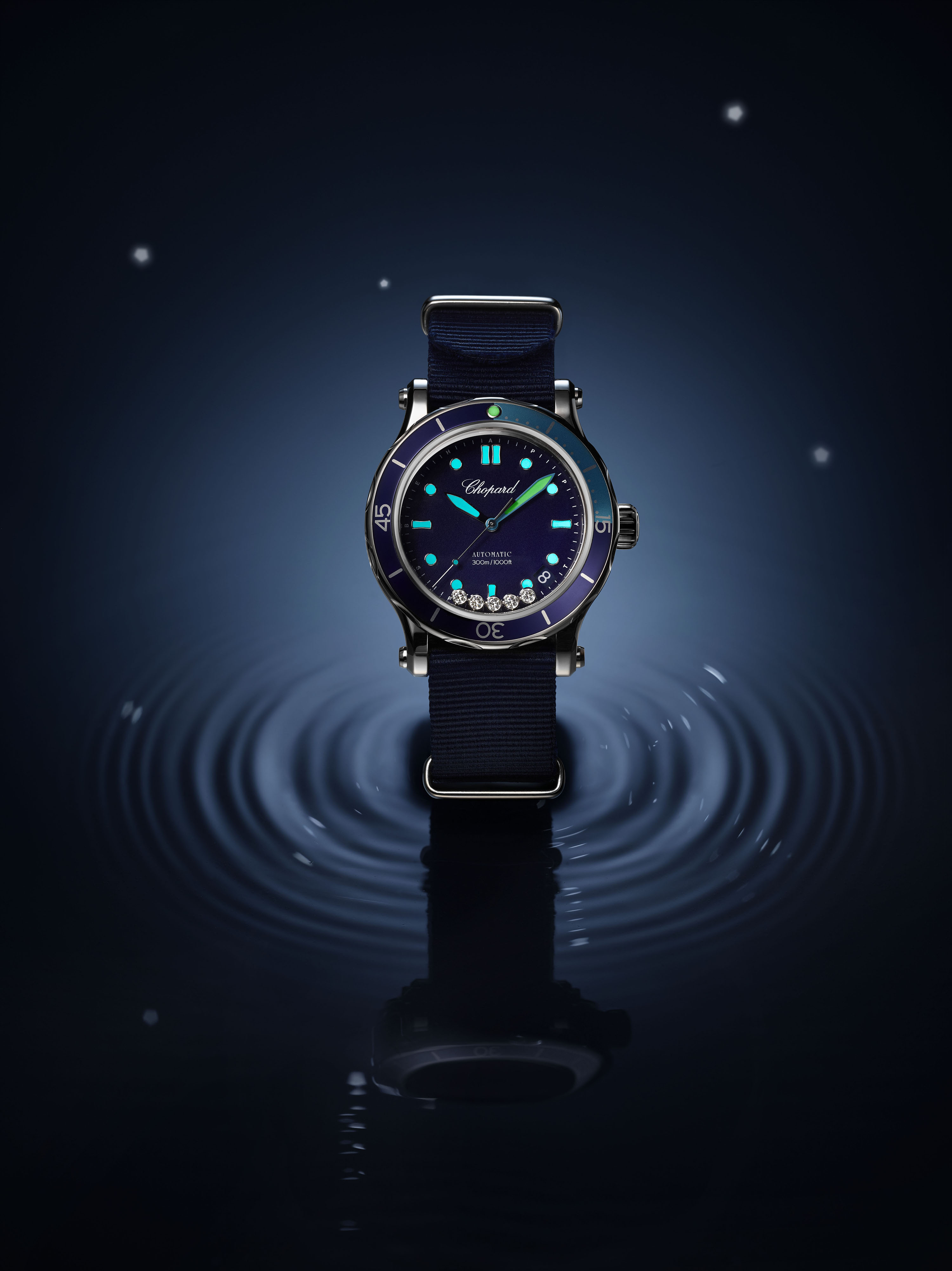 Face Time Chopard Happy Ocean is a dive watch with floating