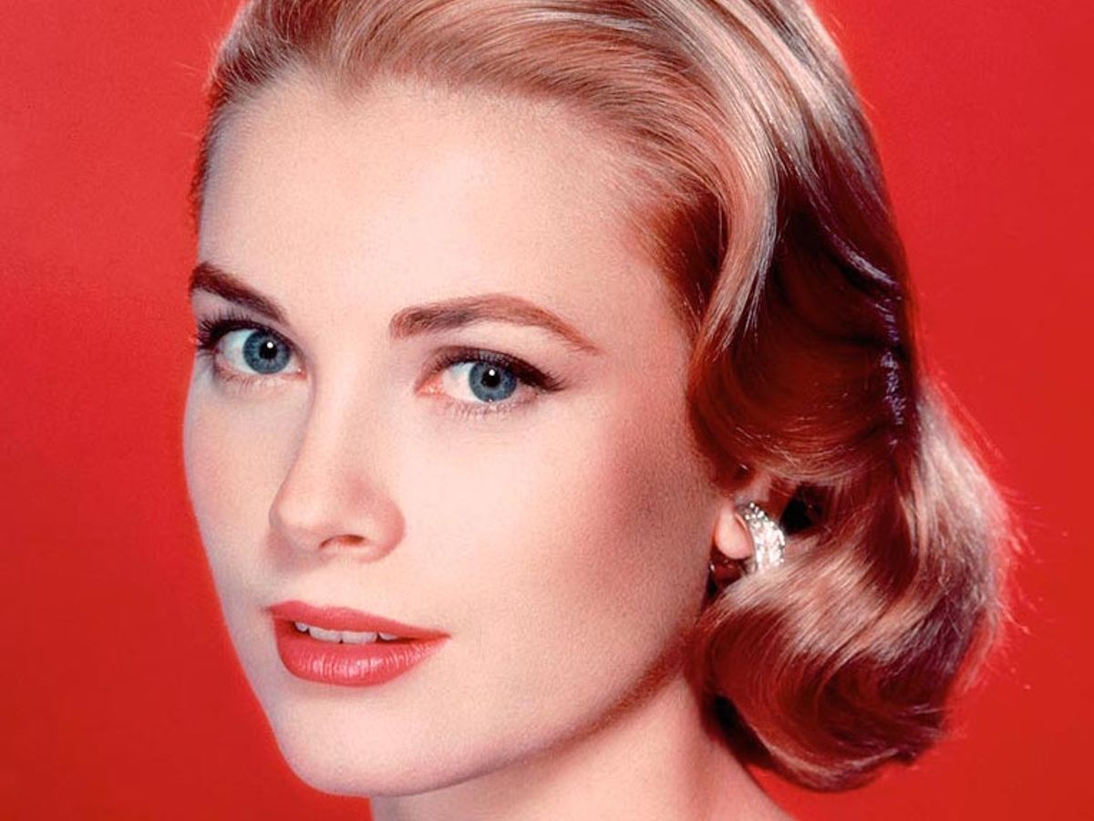 How Grace Kelly Went From Old Hollywood