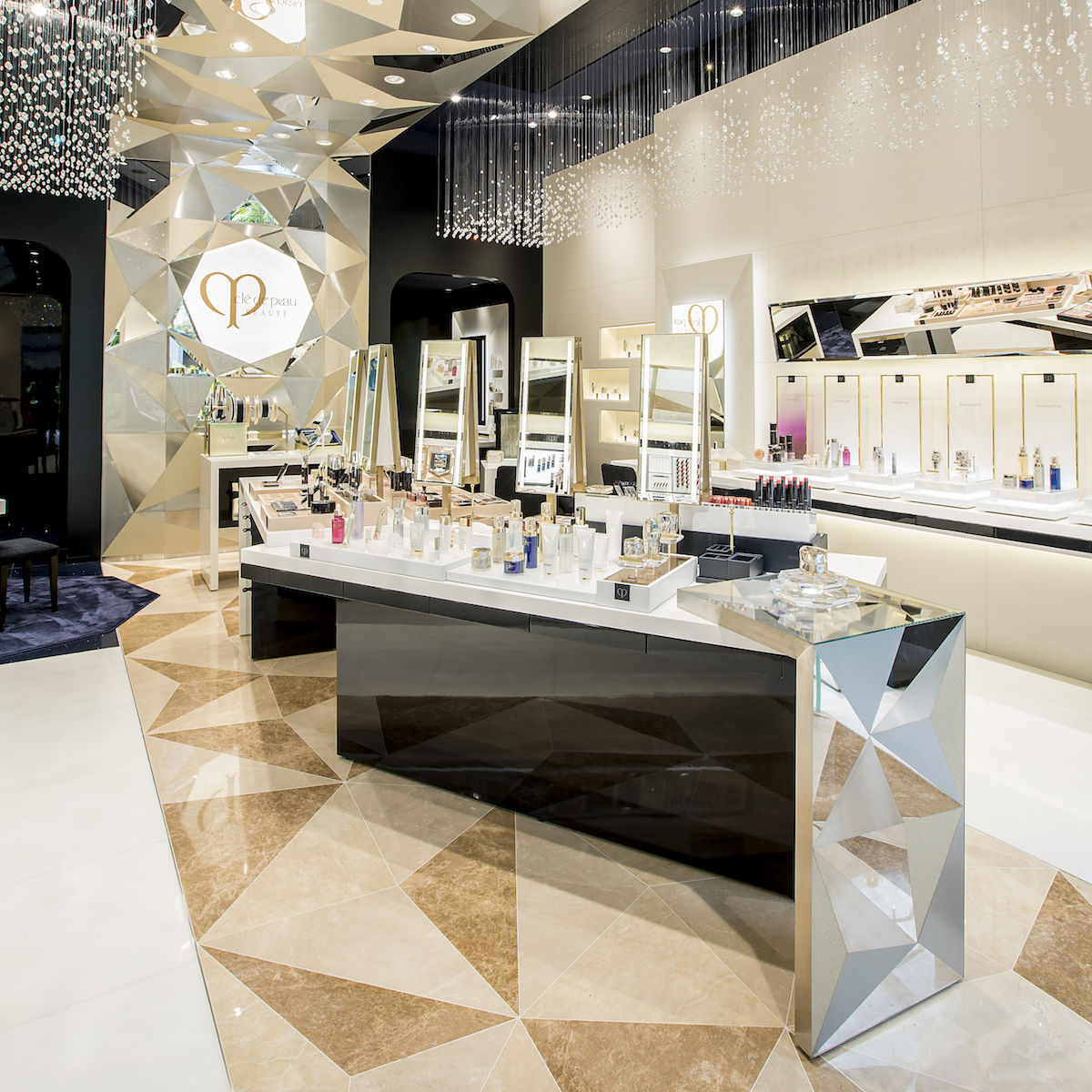 Clé de Peau Beauté opens its first boutique at Mandarin Gallery in