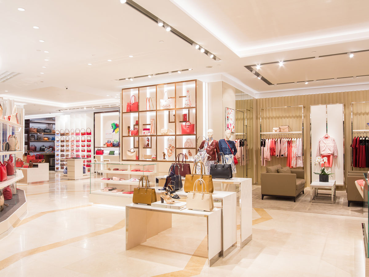 On the Champs-Élysées: Longchamp opens its largest store in Europe