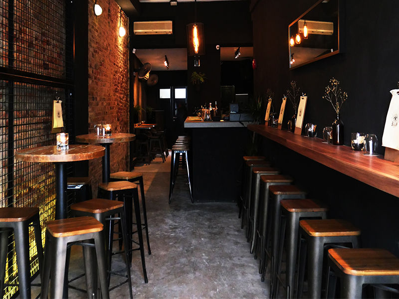 Top 10 bars to drink in Tanjong Pagar in Singapore