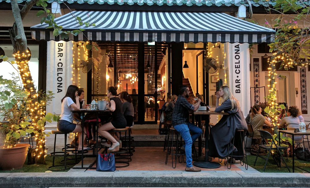 Top 10 bars to drink in Tanjong Pagar in Singapore