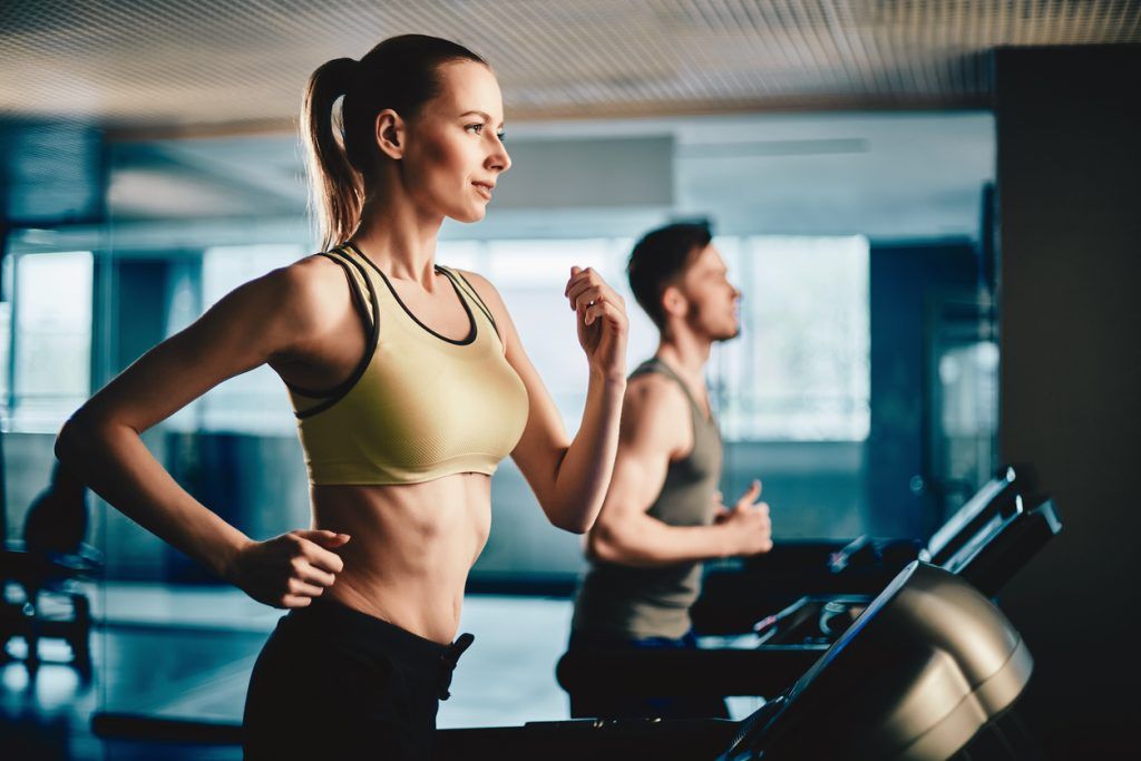 5 treadmill hacks that will double your calorie burn