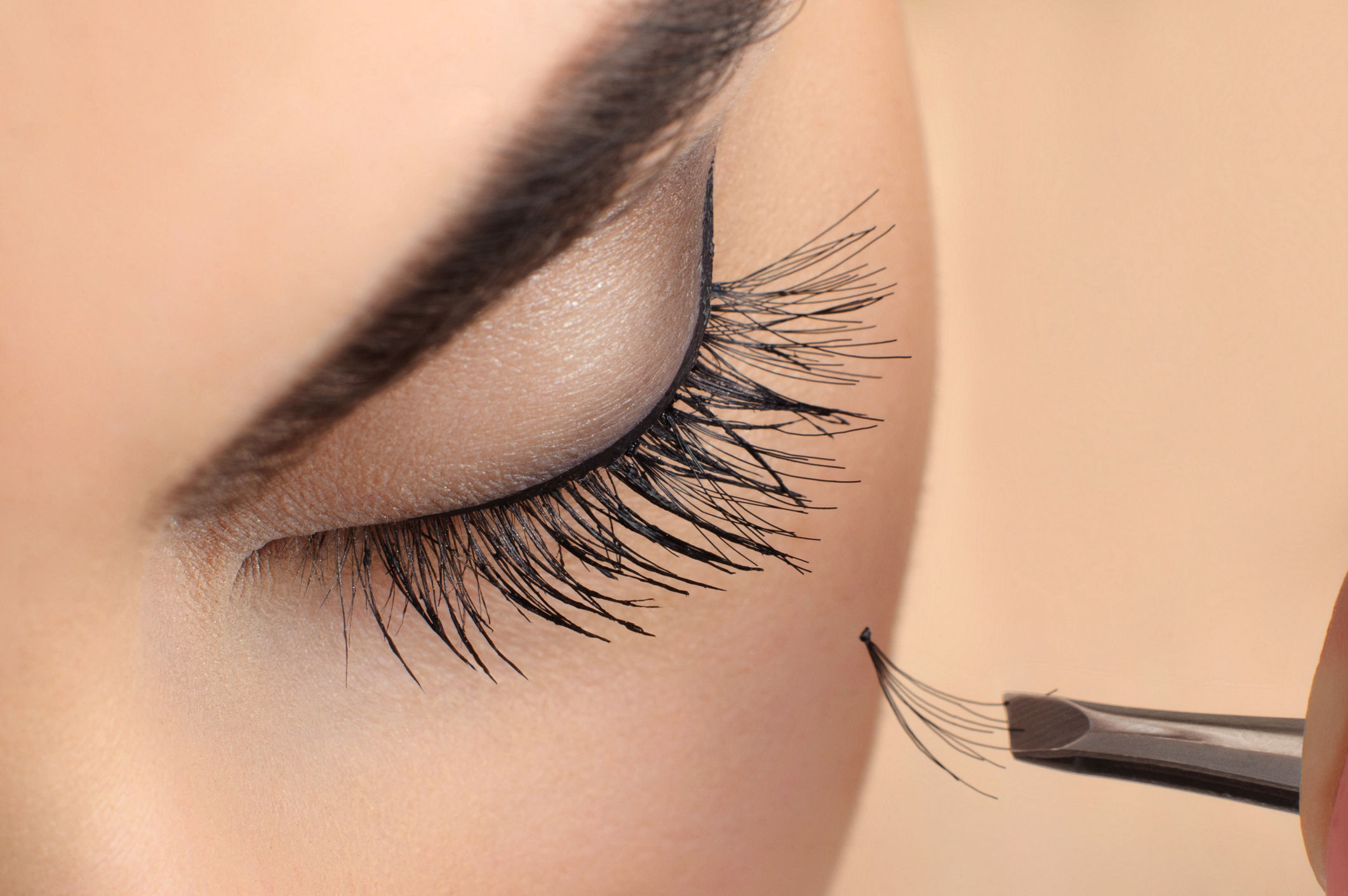 Places to get clearance eyelash extensions