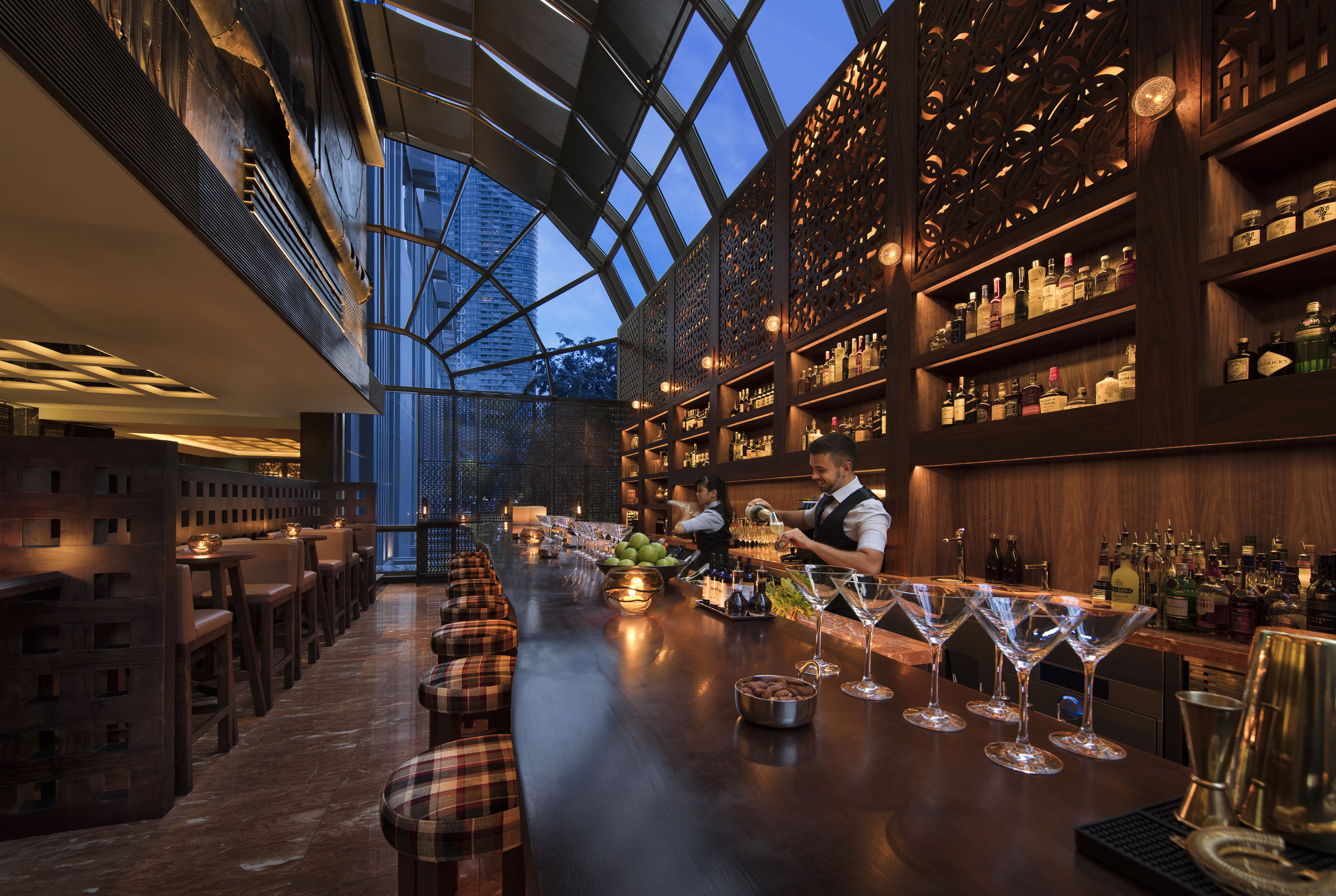 Grand Hyatt Singapore's Martini Bar gets a revamp (and a new gin and tonic  bar) | Lifestyle Asia Singapore