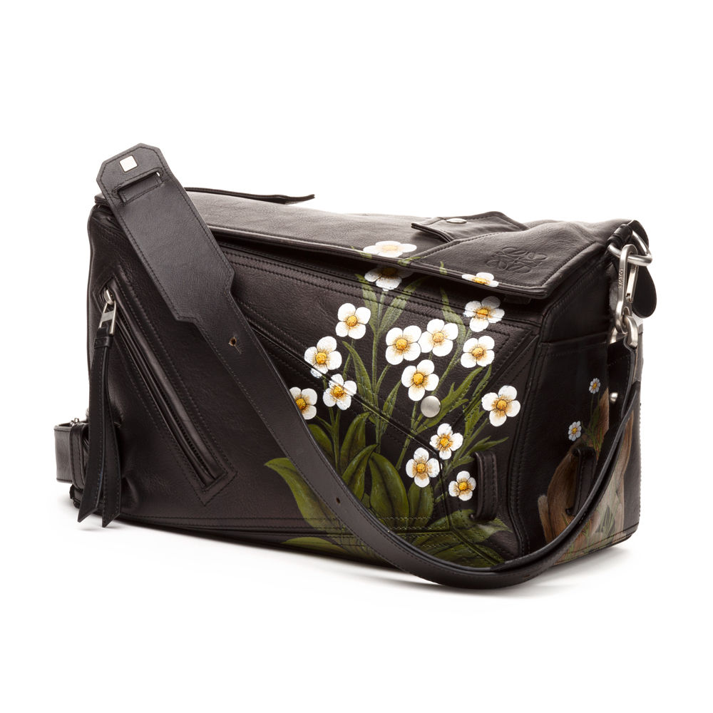 Click here to buy Loewe X William Morris Calendula flower bag charm at  MATCHESFASHION.COM