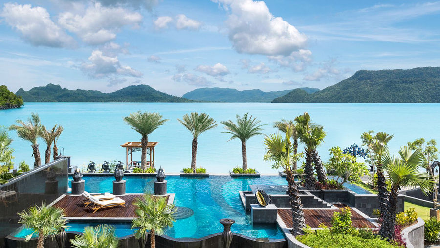 The Cheat Sheet: Artsy high teas, The Ritz-Carlton Langkawi, and faux fur jacket inspirations