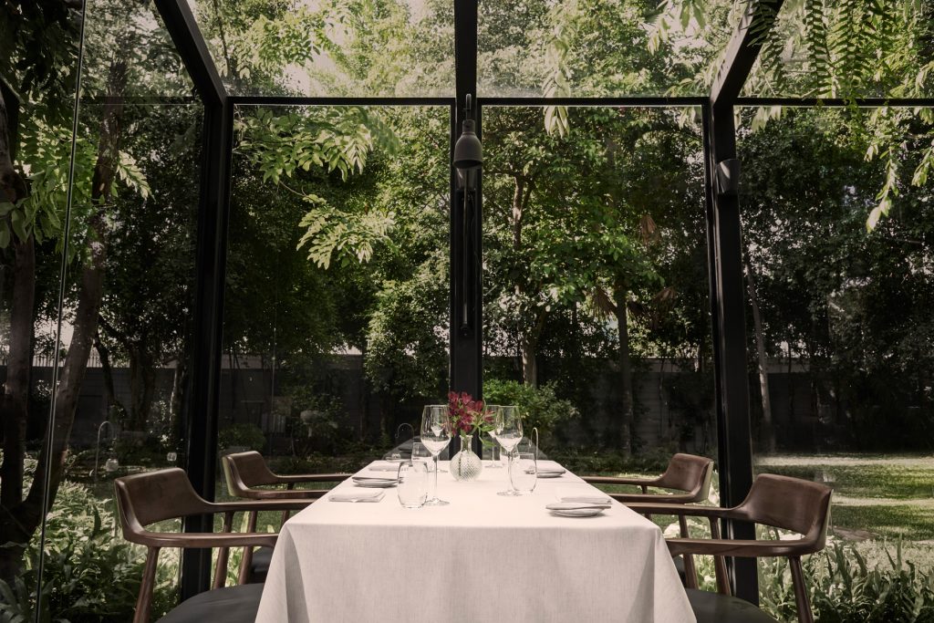 The Cheat Sheet: Michelin takes Thailand, Ginza Bars, and Dior Homme reinvents eveningwear