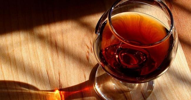 Your guide to port wines, and why this sweet digestif deserves a home in your collection