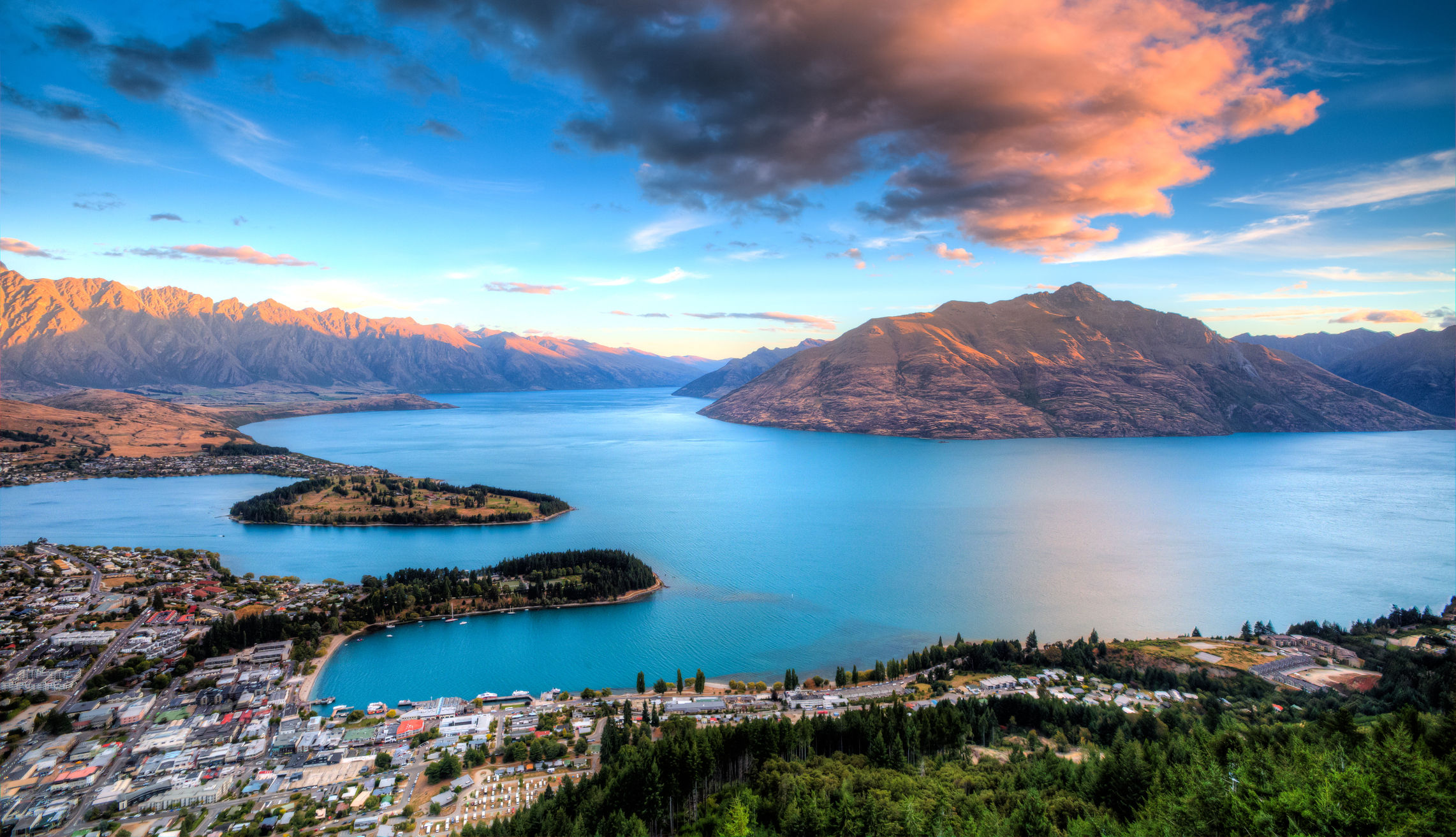 6 must-try dining spots in Queenstown, New Zealand