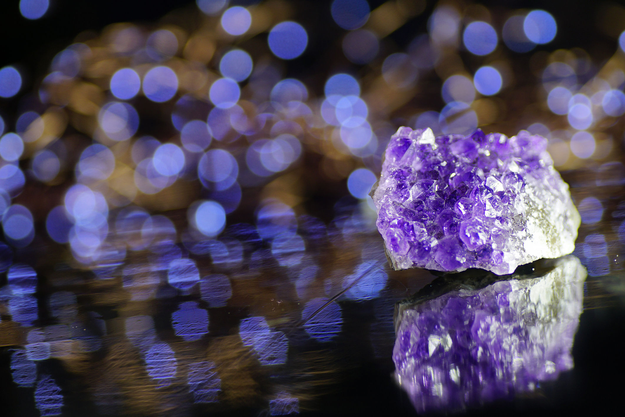 Wear Ultra Violet, Pantone’s colour of the year, with these 5 lust-worthy amethyst jewels