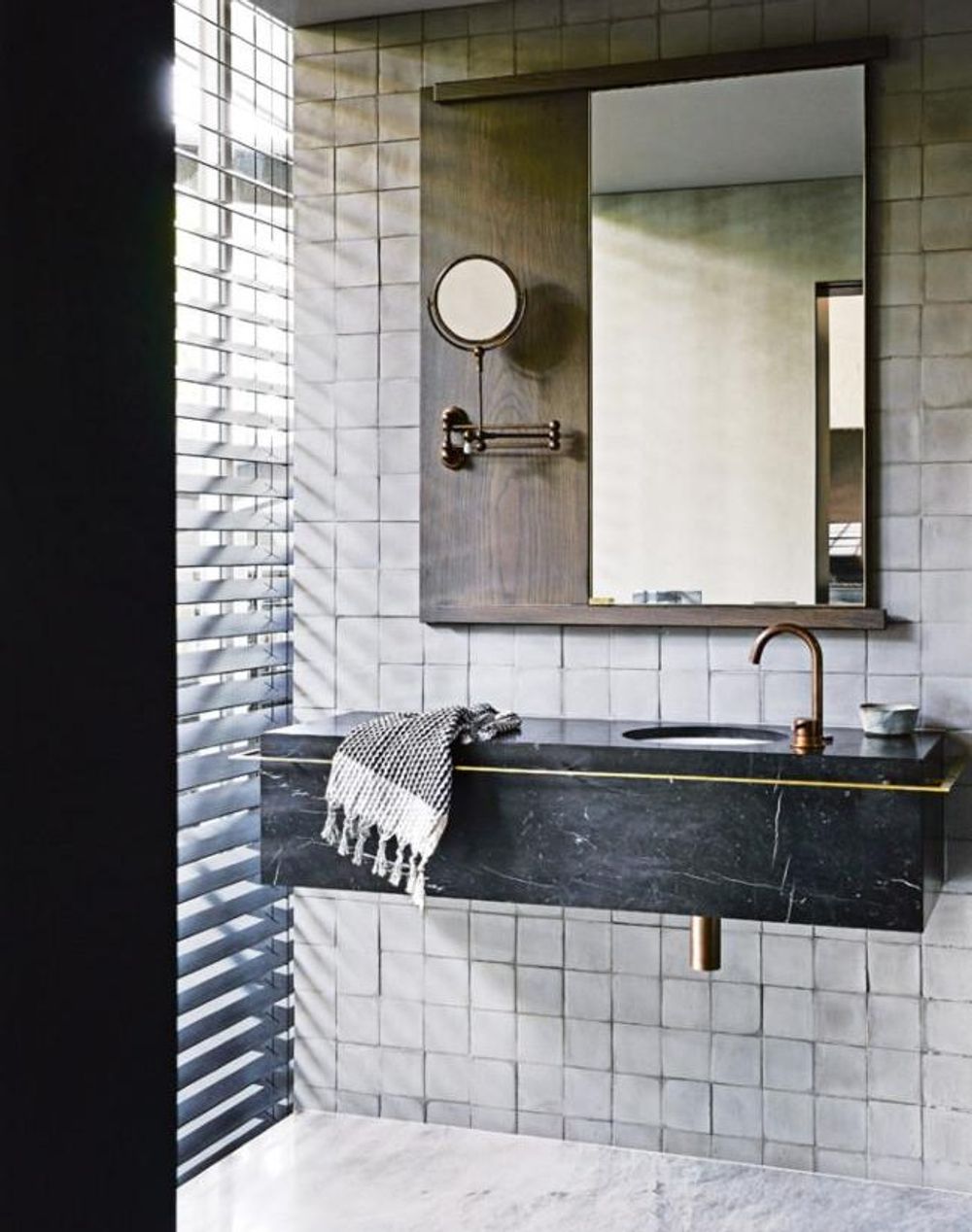 8 beautiful monochrome bathrooms to covet