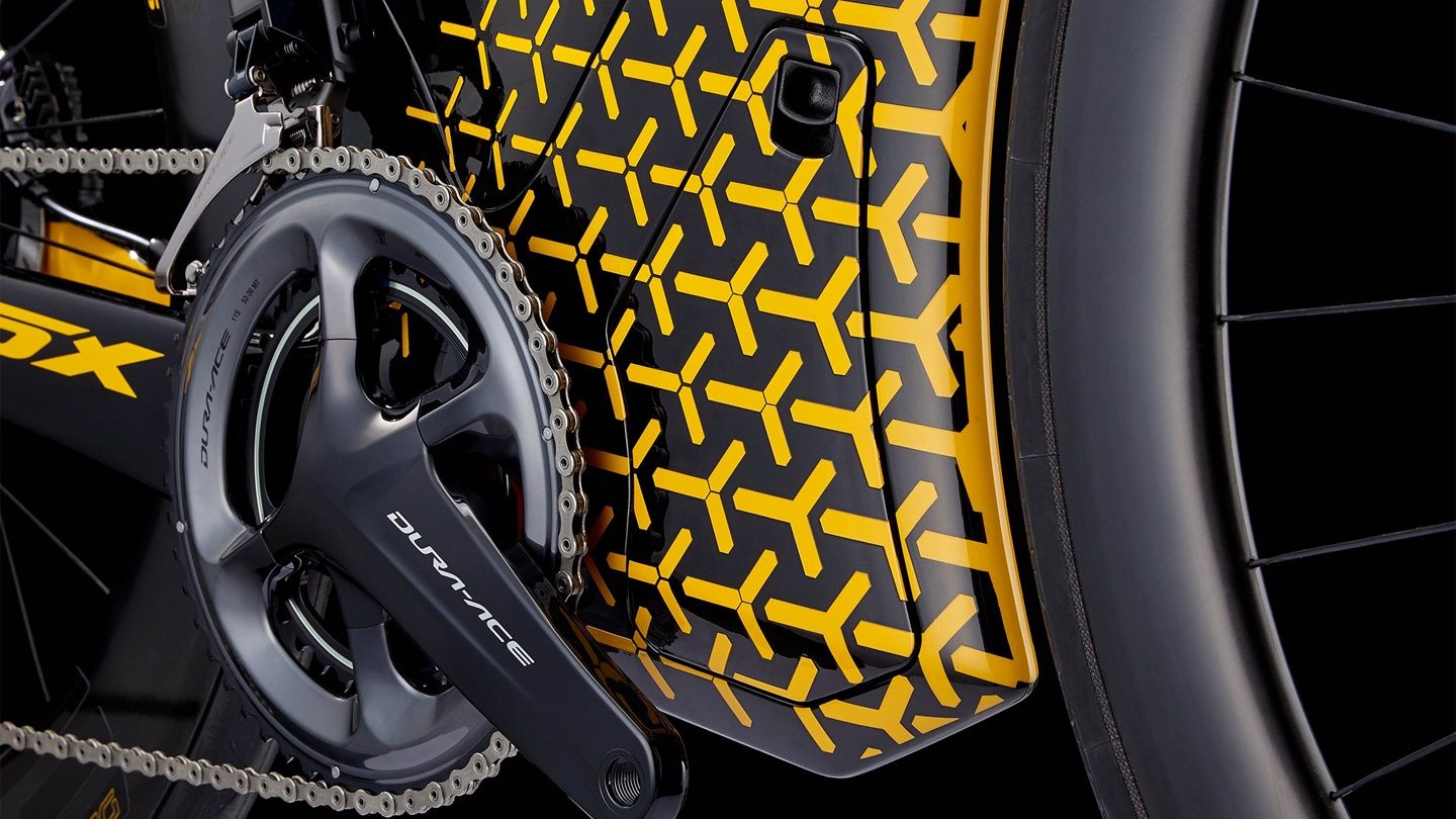 Splurge: Tear down the streets in this RM78,366 Cervélo P5X Lamborghini  bicycle