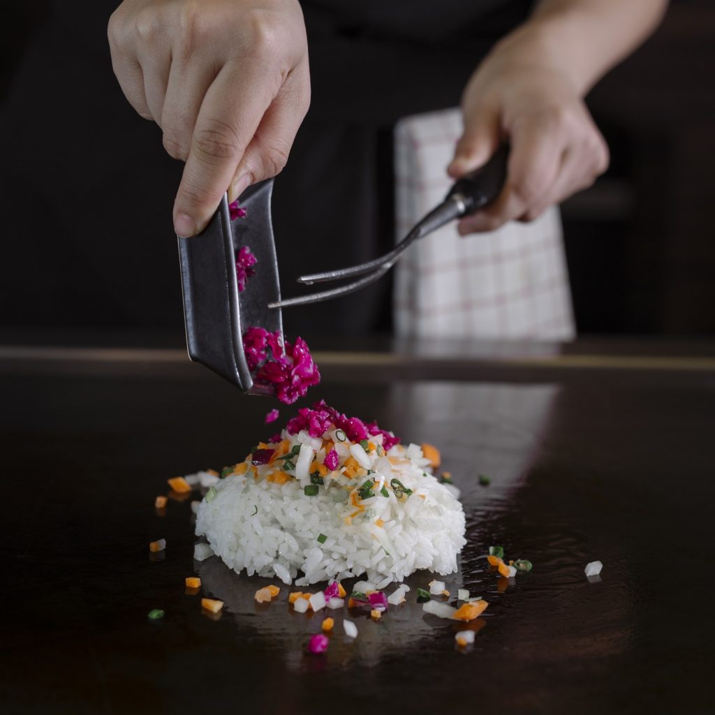 Review: Nami Teppanyaki Steakhouse turns food into theatre