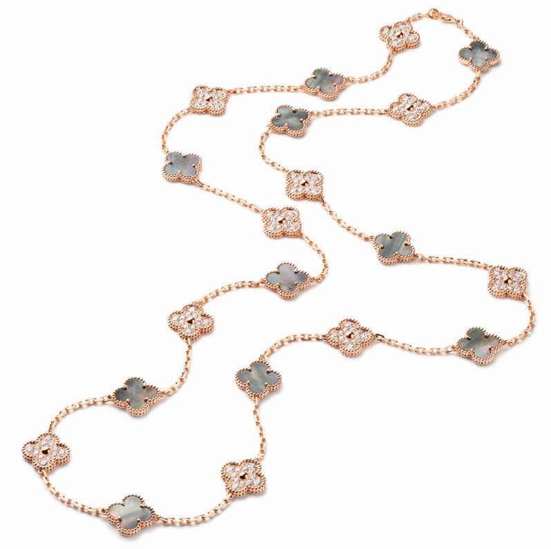 Van Cleef & Arpels Vintage Alhambra long necklace
