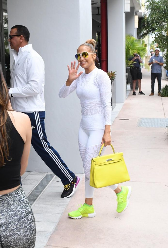 Sweat in style with these celebrity-approved workout looks
