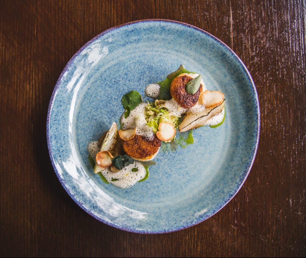 These swanky restaurants are where you need to be for a luxurious dining experience
