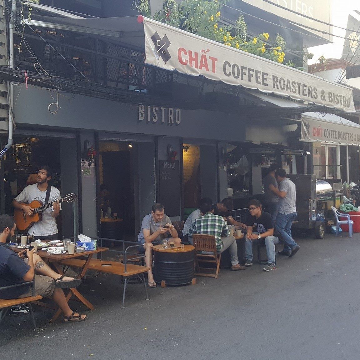 Chat Coffee Roasters & Bistro