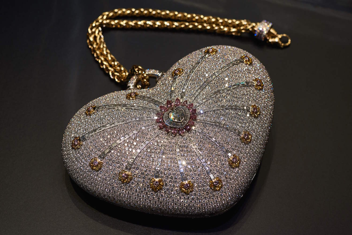 How craftsmanship determines the value of luxury handbags