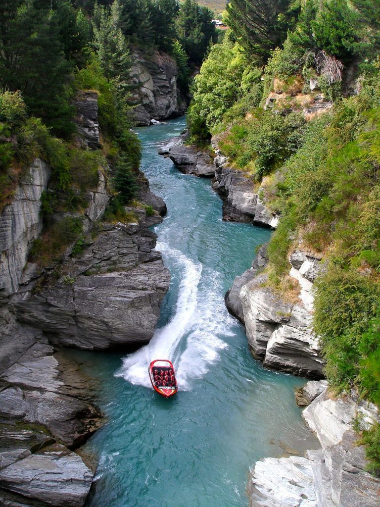A guide to the most breathtaking natural landscapes in New Zealand
