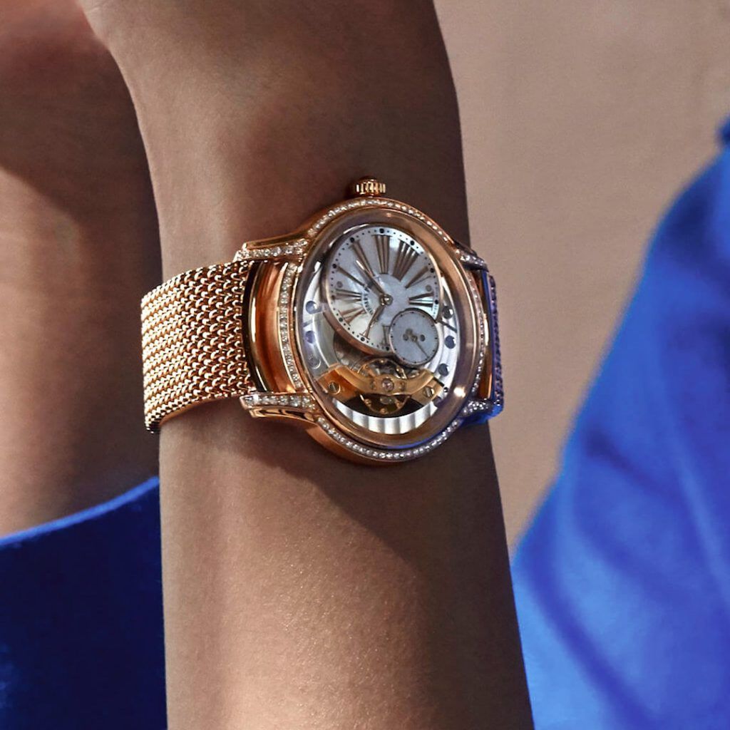 Audemars Piguet enriches its Millenary line with new bracelets and finishes