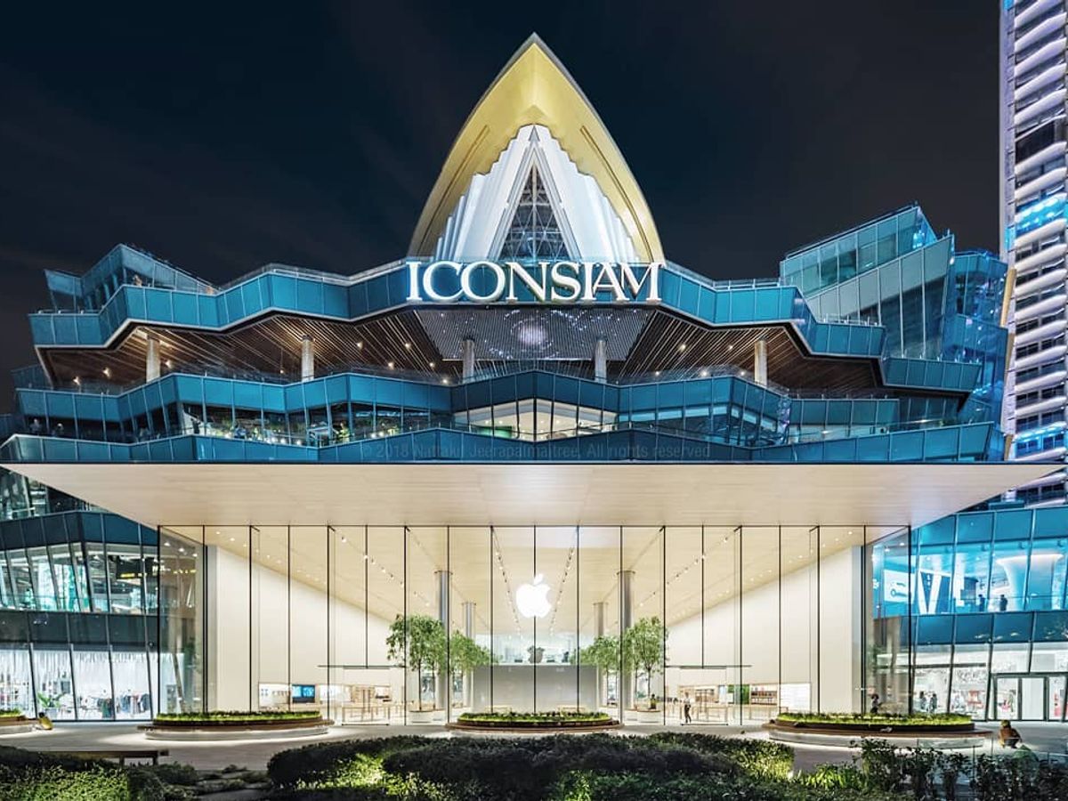 BANGKOK, THAILAND - MAY 4, 2019: LOUIS VUITTON Iconsiam Branch. IIconsiam,  is a Mixed-use Development on the Chao Phraya River Editorial Photography -  Image of chao, brand: 147104142