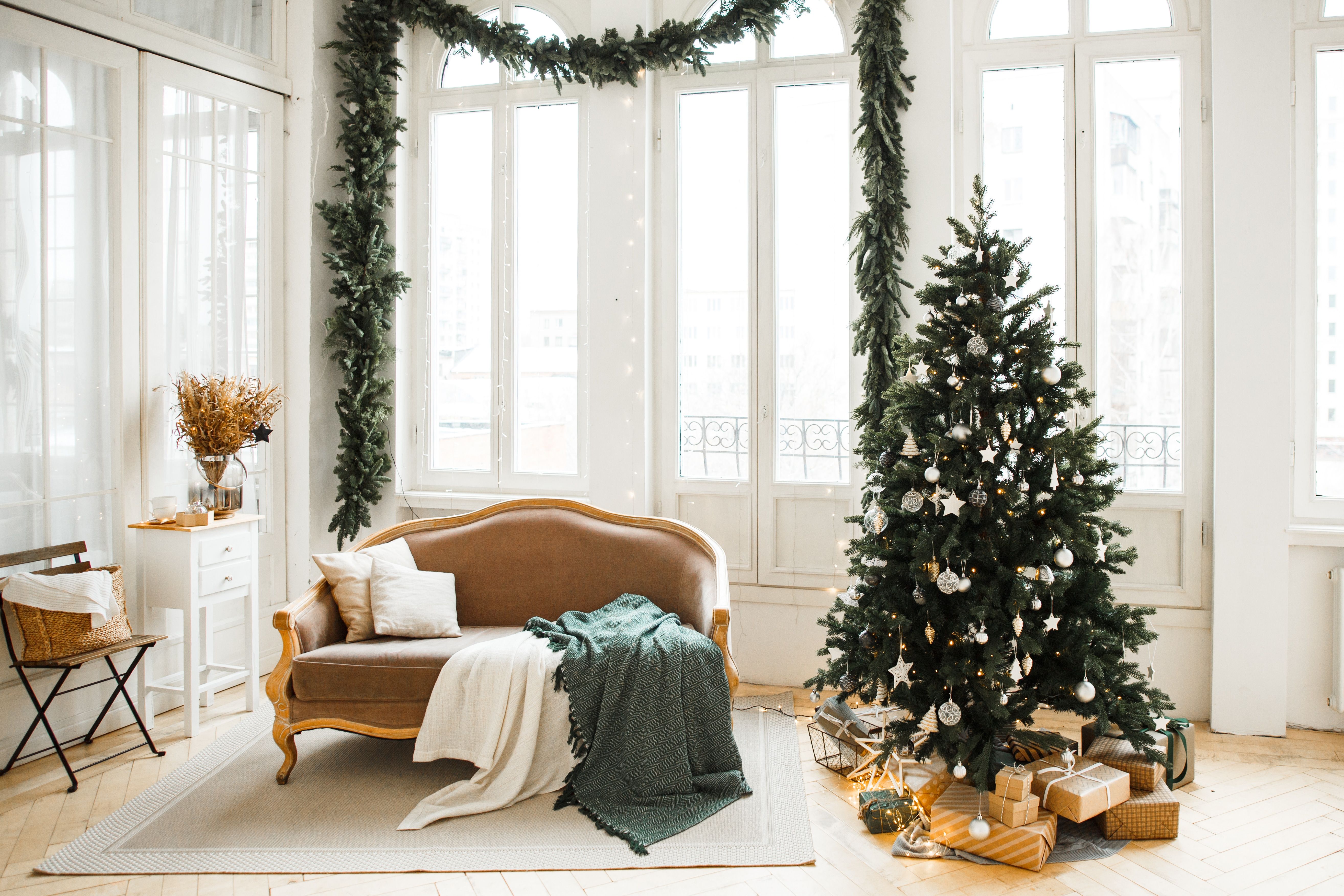 10 easy Christmas decor ideas to spruce up your home without much ...