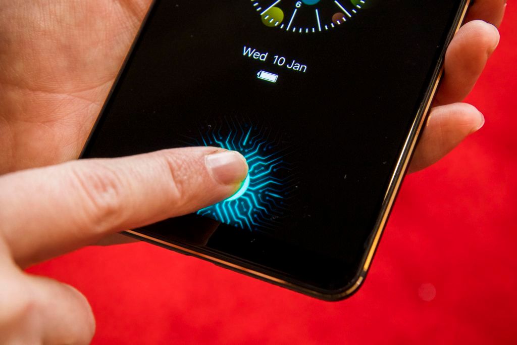 Upcoming smartphone trends to look out for in 2019