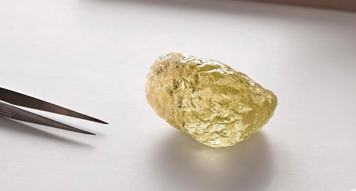 A 552-carat yellow diamond the size of a chicken egg has been found in North America
