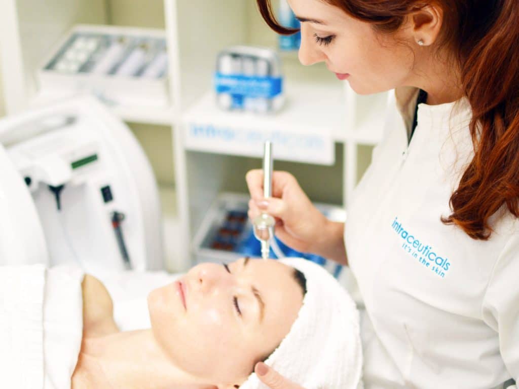 Spa review: The Intraceuticals oxygen facial that keeps Kim K looking flawless