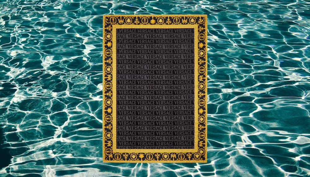 Versace I <3 Baroque Jacquard Towel