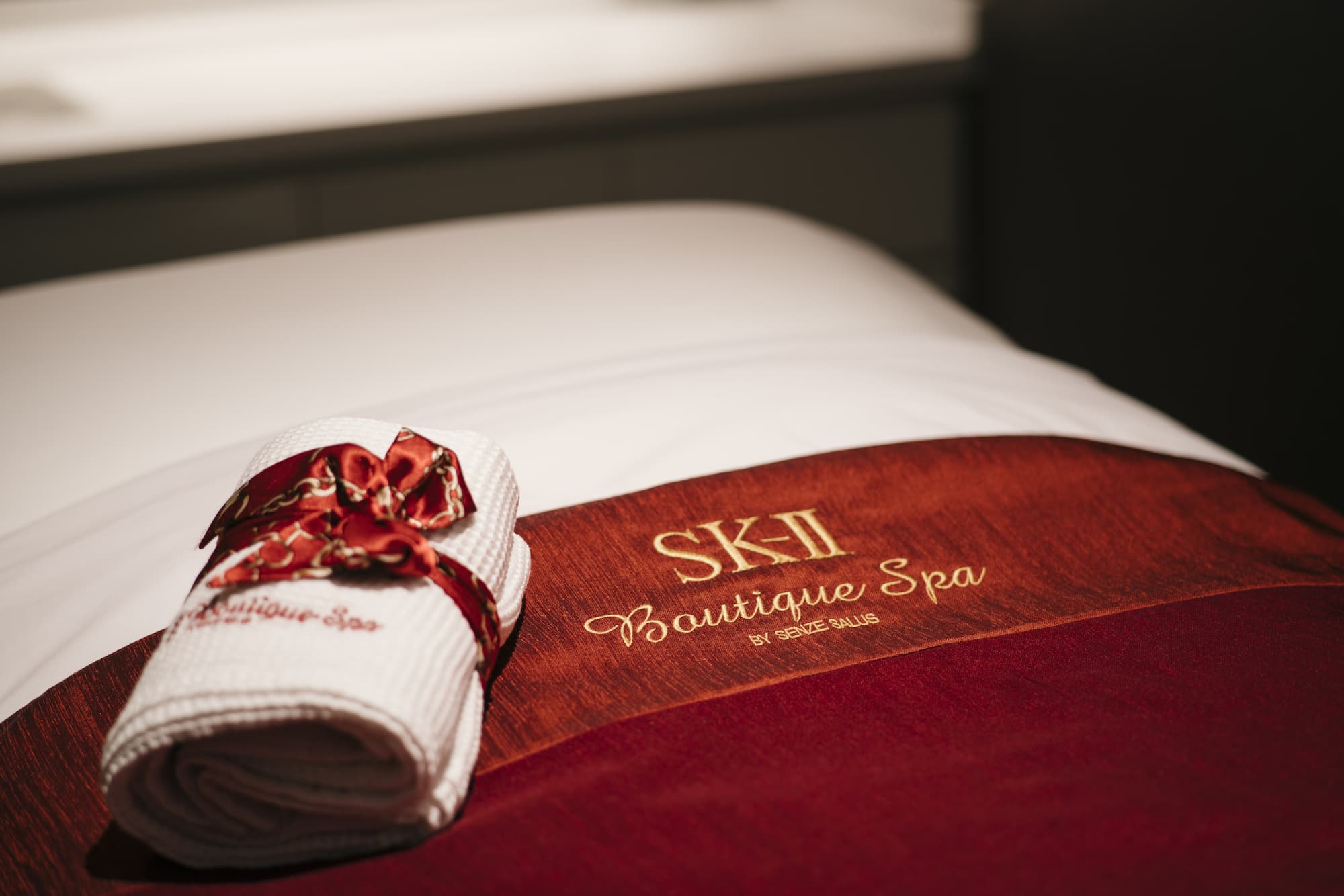 SK-II collaborates with Senze Salus to open its largest boutique spa yet at Raffles City