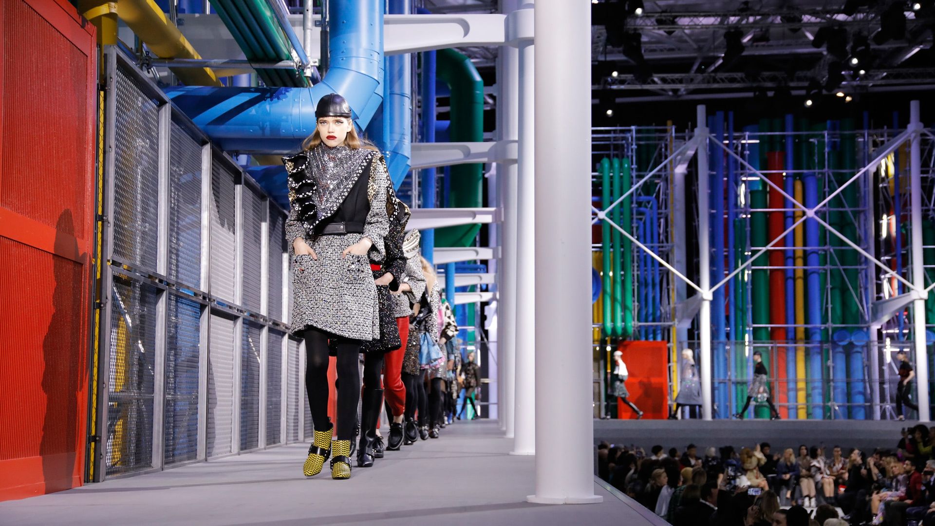 Livestream: Watch Louis Vuitton's Fall/Winter 2019 fashion show