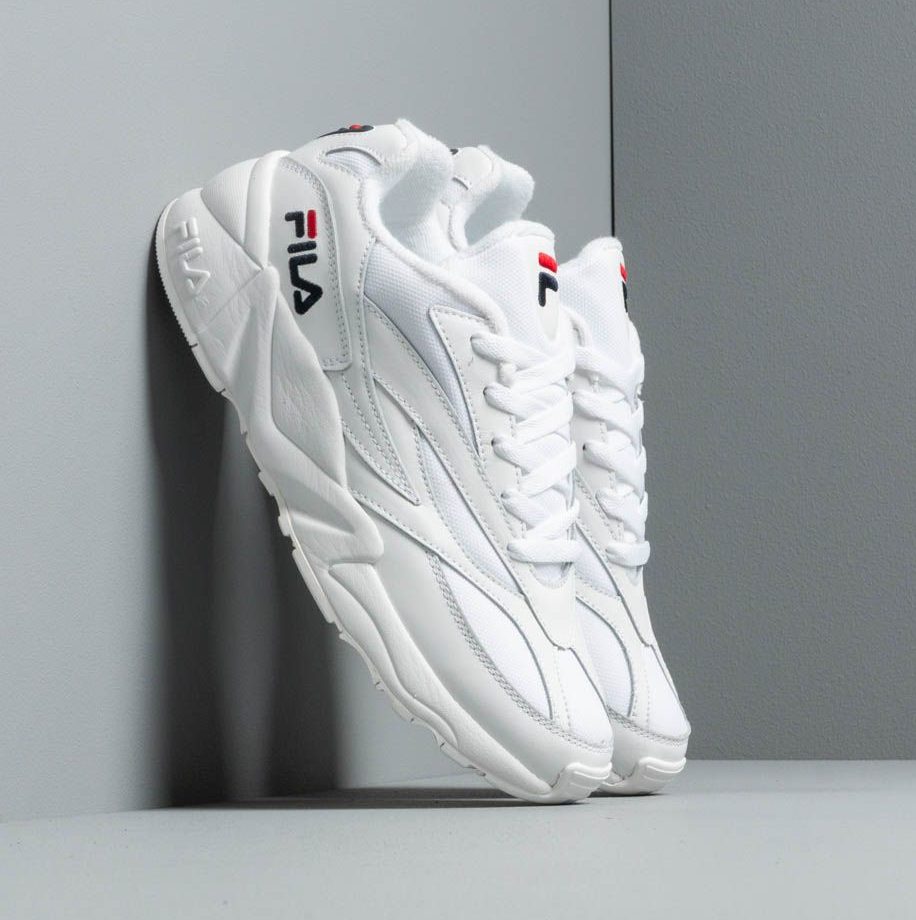 White 2025 sneakers india