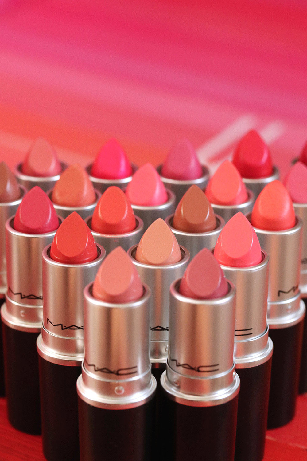 skulder spids smart These are the fifteen classic MAC lipsticks every girl must own