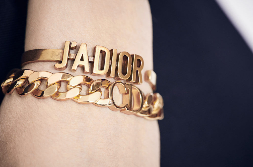LV Iconic Enamel Bracelet S00 - Fashion Jewellery M1008A | LOUIS VUITTON