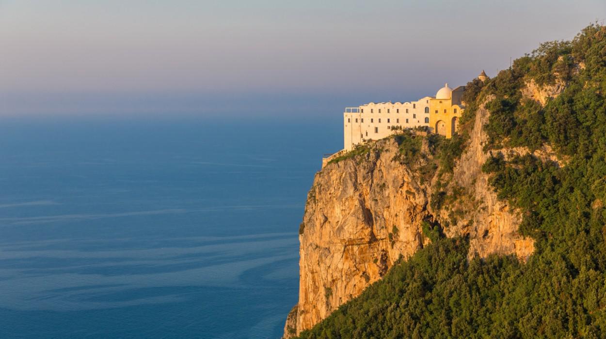 The best hotels along the Amalfi Coast for a breathtaking stay
