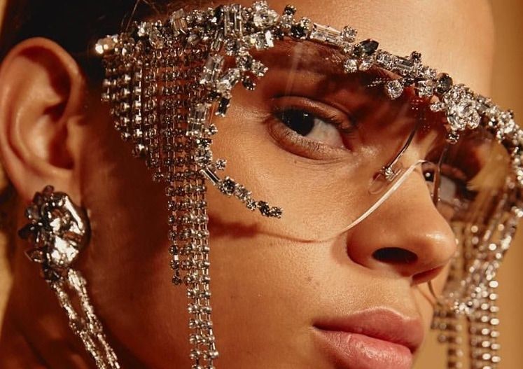 Givenchy ss19 embellished store glasses