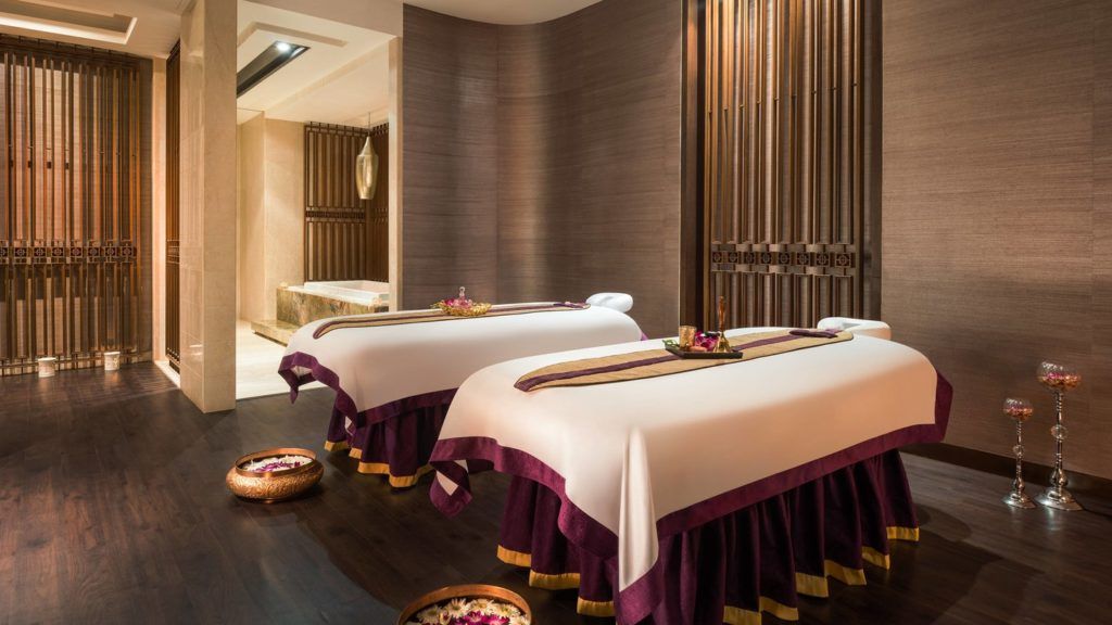 Join the Bleisure trend with these 5 top hotels in India