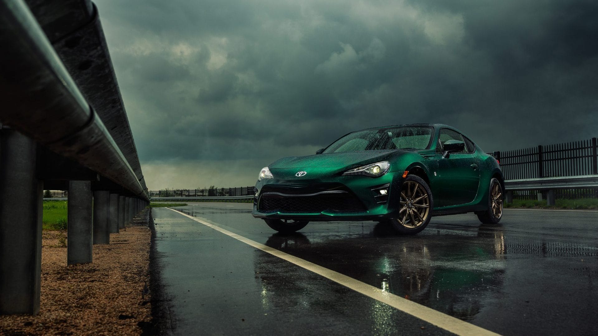 A serpentine Toyota 86 GT Hakone Edition -we’re loving the new take on the cult car