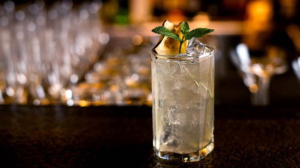 This chic LKF watering hole reinvents the traditional club