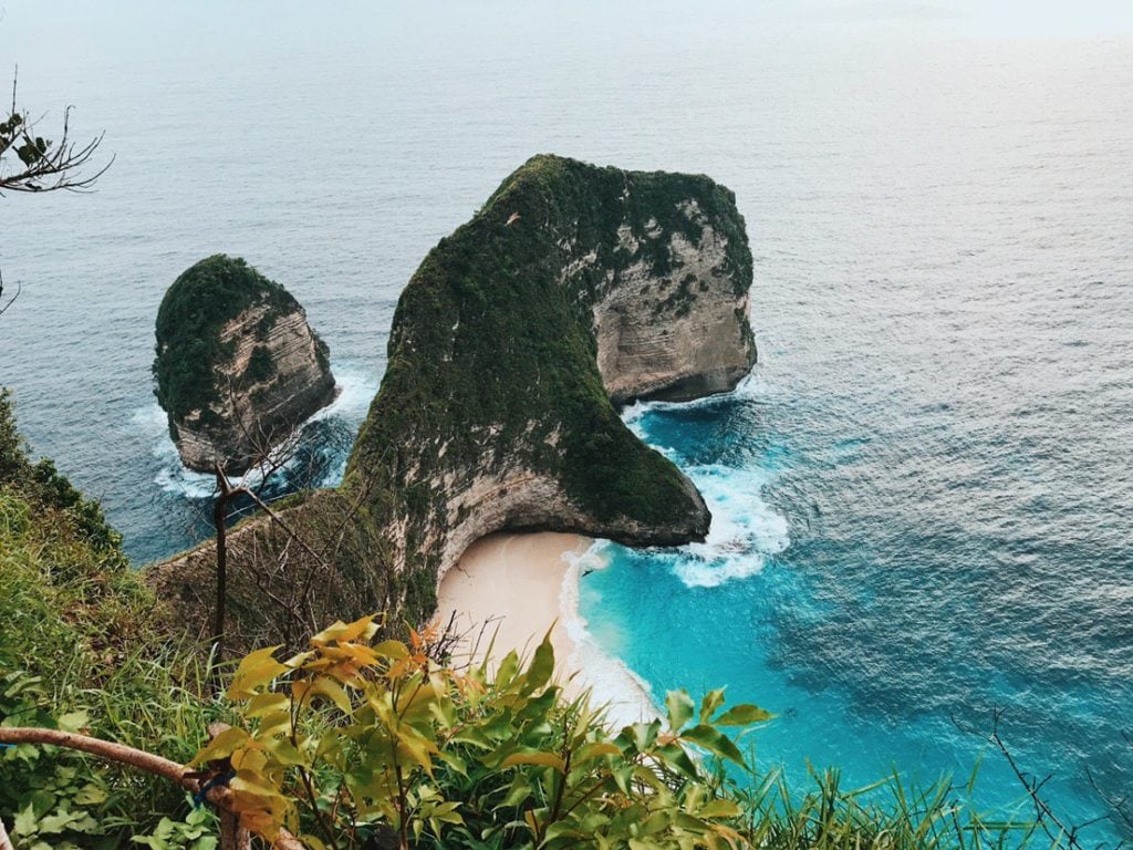Check out: Nusa Penida, a paradise located southeast off the coast of Bali